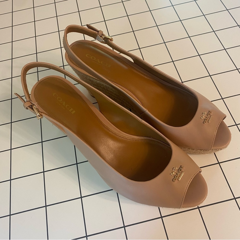 Nude Coach Wedges